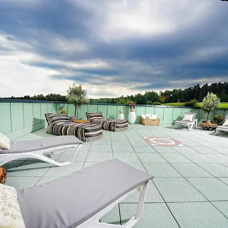 Ξενοδοχείο Talblick Neuweiler (Calw)