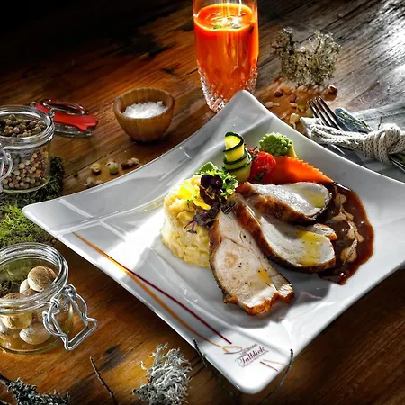 Ξενοδοχείο Talblick Neuweiler (Calw)