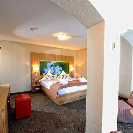 Hotel Talblick 4*