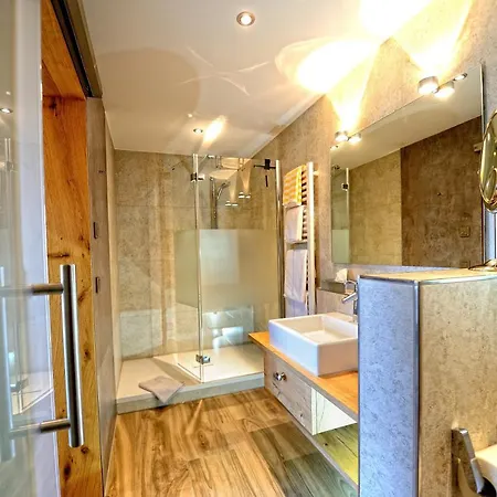 Hotel Talblick 4*